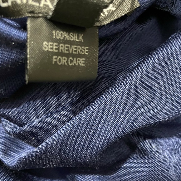 Laila Azhar dark blue 100% silk dress Size Medium New With Tag. - Picture 11 of 11